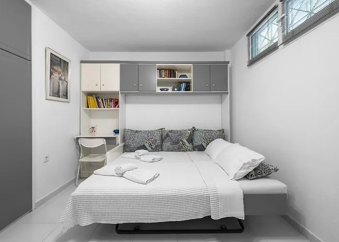 Sani Diamond By Luxlikehome *